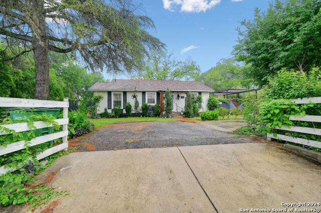 Details for 724 Holmgreen Rd, San Antonio, TX 78220