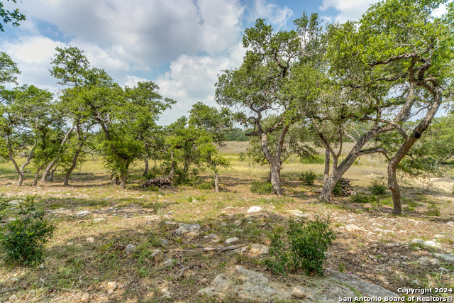 Image 7 of 13 For 723 Post Oak Ridge