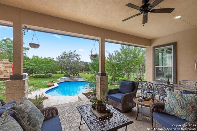 Details for 2618 Lions Den, New Braunfels, TX 78132