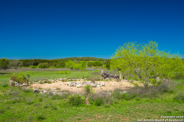 Image 4 of 40 For 0 Paleface Ranch Road