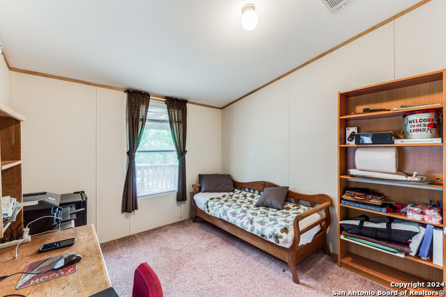 Listing photo id 30 for 105 Feather Hill Rd