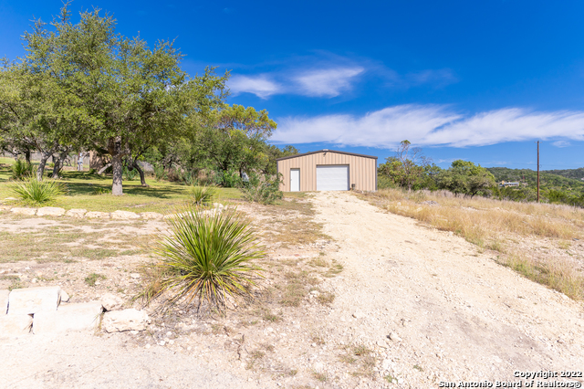 Image 93 of 132 For 801 Bear Springs Rd W