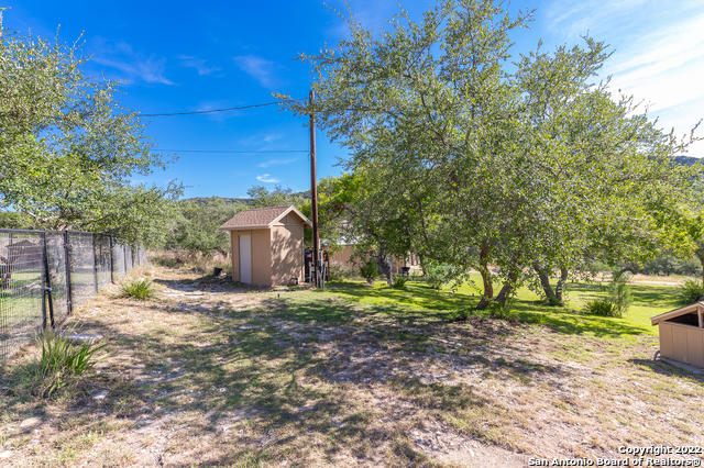 Image 99 of 132 For 801 Bear Springs Rd W