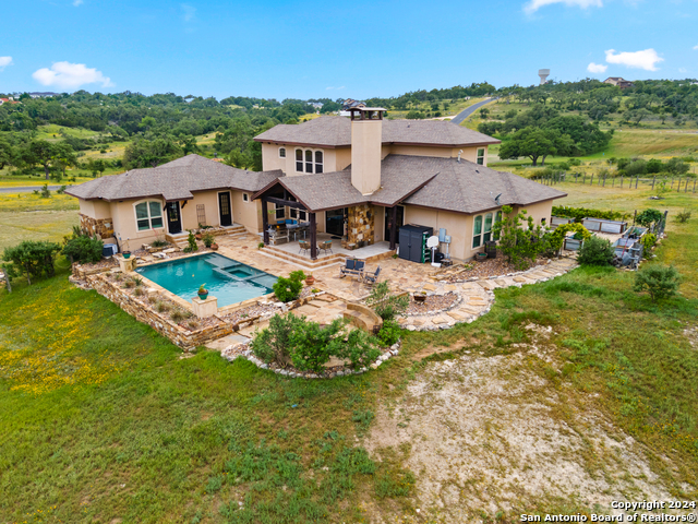 Details for 189 Dry Bear Creek, New Braunfels, TX 78132