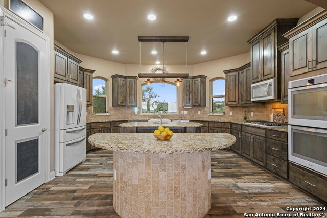 Image 14 of 65 For 189 Dry Bear Creek