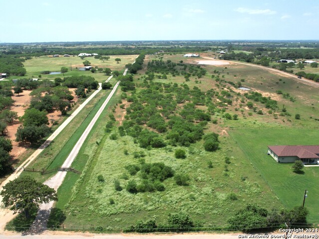 Details for 12 Acres Cr 361, La Vernia, TX 78121