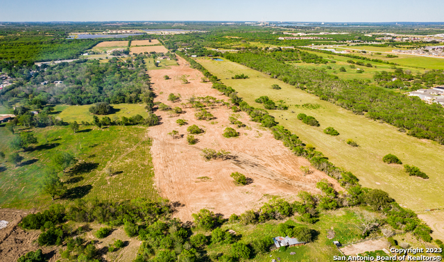 Image 8 of 14 For 3440 Loop 1604 E S