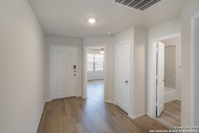 Image 5 of 23 For 4303 Lovage Lane