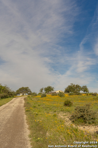 Image 61 of 109 For 5271 Us Highway 290