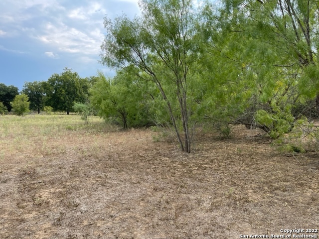 Image 6 of 9 For 1715 Loop 1604 E S