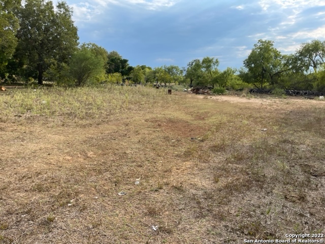 Image 9 of 9 For 1715 Loop 1604 E S