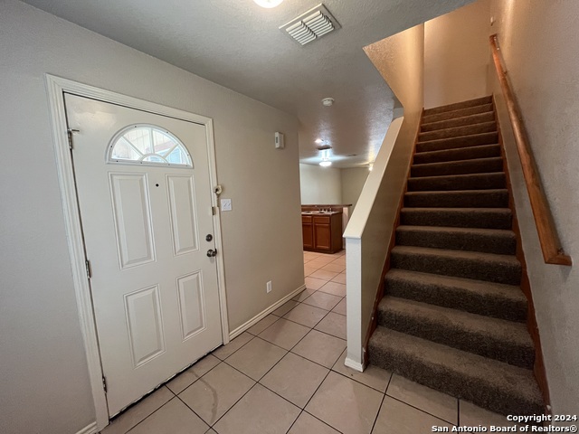 Image 17 of 24 For 4606-4608 Swann Ln