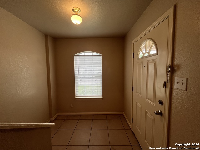 Image 18 of 24 For 4606-4608 Swann Ln