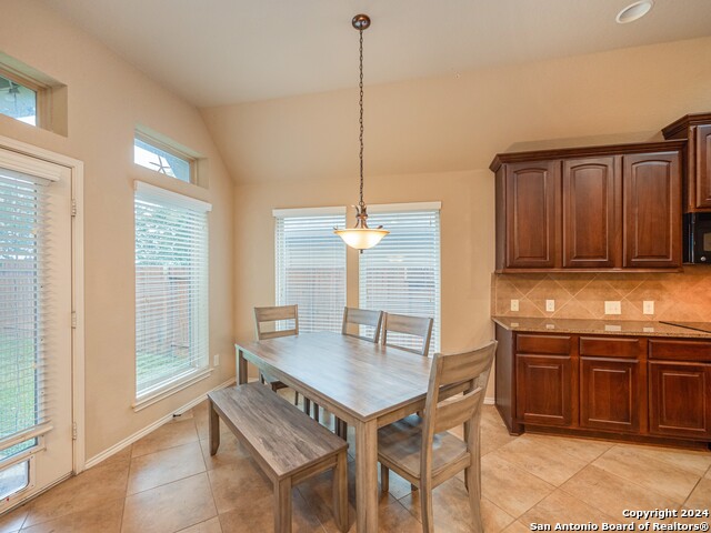 Image 11 of 33 For 2970 Saddlehorn Dr