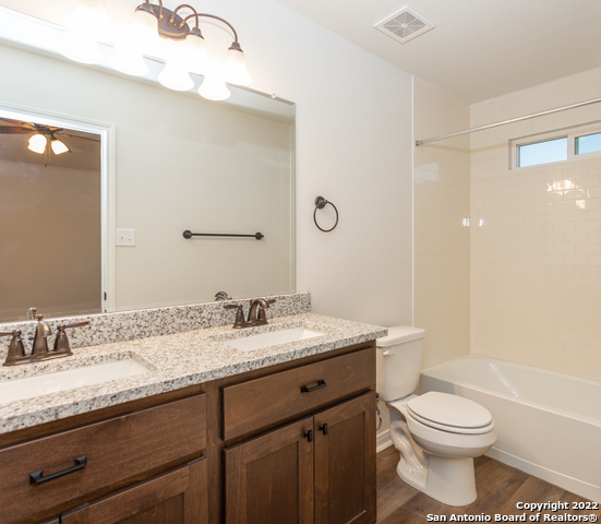 Image 16 of 22 For 10318 Candlewood Way  101