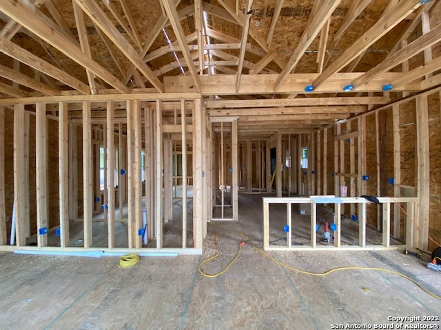 Image 24 of 26 For 716 Florida St