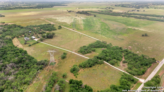 Image 8 of 8 For 1467 County Road 120 Unit B