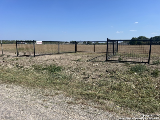 Details for Tbd Lot 5 Cr343, Hondo, TX 78861