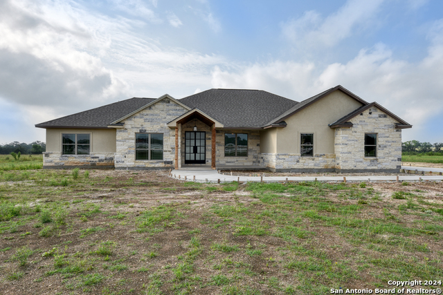 Details for 982 Horshoe Falls, Bandera, TX 78003