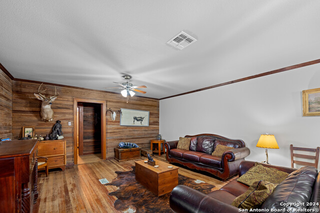 Listing photo id 9 for 10801 County Road 116