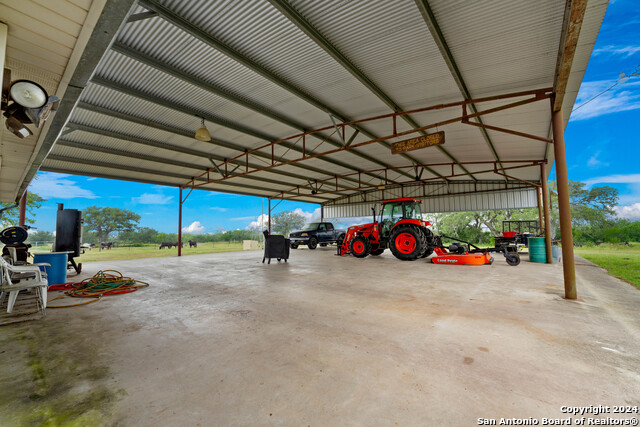 Listing photo id 20 for 10801 County Road 116