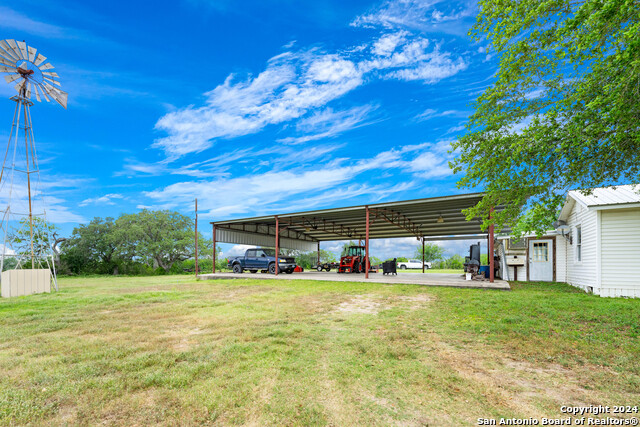Listing photo id 22 for 10801 County Road 116