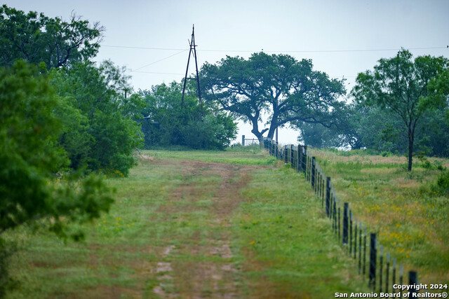 Listing photo id 40 for 10801 County Road 116