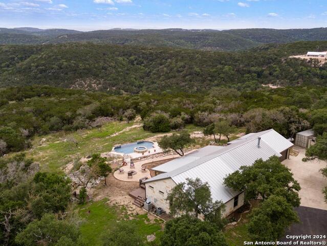 Details for 112 Mountain Laurel Ln, Pipe Creek, TX 78063