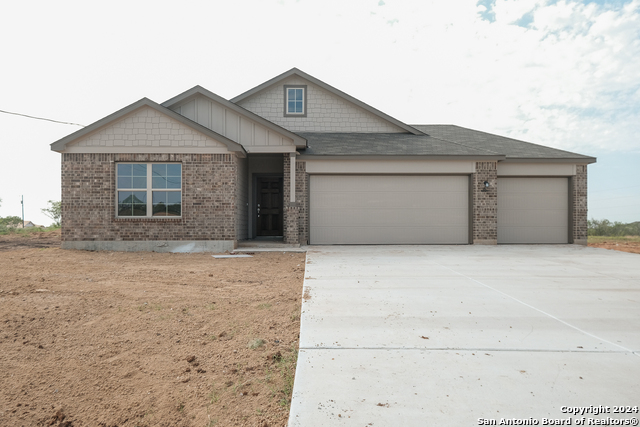 Details for 105 Pendleton Cove, Floresville, TX 78114