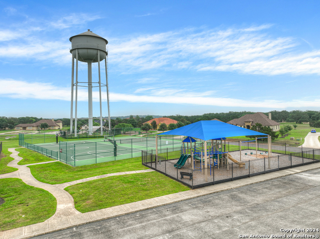 Image 21 of 32 For 10402 Rinder Farm Court