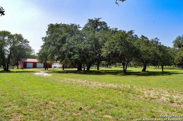 Listing photo id 8 for 210 County Road 7812