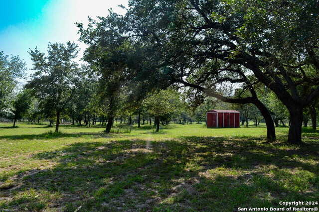 Listing photo id 25 for 210 County Road 7812