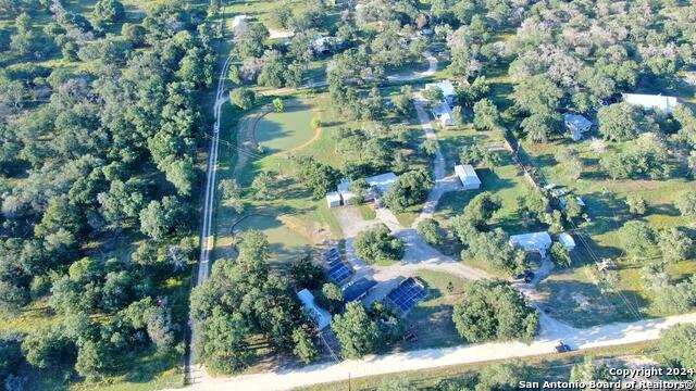 Details for 108-110 Big Oak Ln, La Vernia, TX 78121