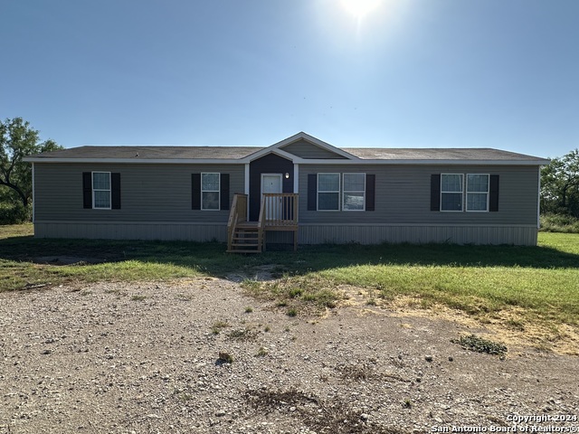 Details for 302 Ave. L  , Christine, TX 78012