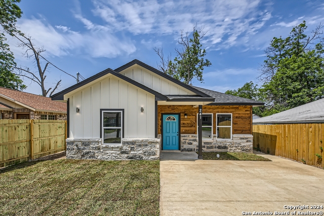 Details for 241 Hawthorne, San Antonio, TX 78214