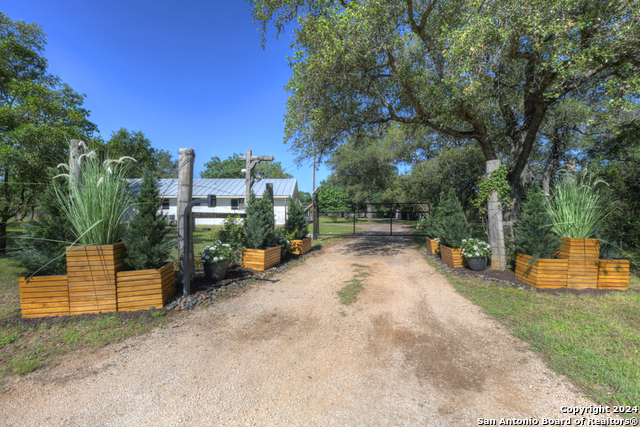 Details for 28035 Delafield Dr, New Braunfels, TX 78132