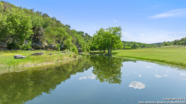 Details for 994 Upper Turtle Creek, Kerrville, TX 78028