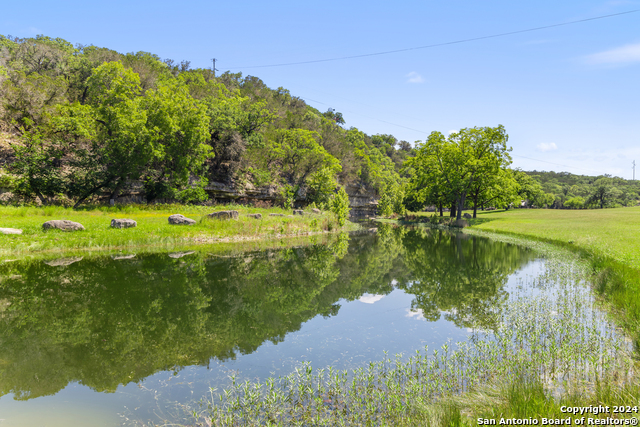 Image 14 of 33 For 994 Upper Turtle Creek