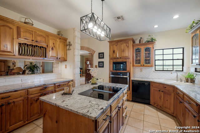 Listing photo id 6 for 700 County Road 544