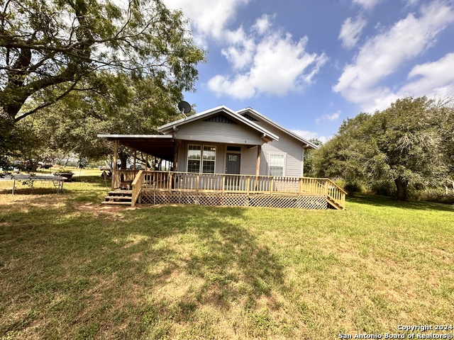 Listing photo id 4 for 4020 Odaniel Rd