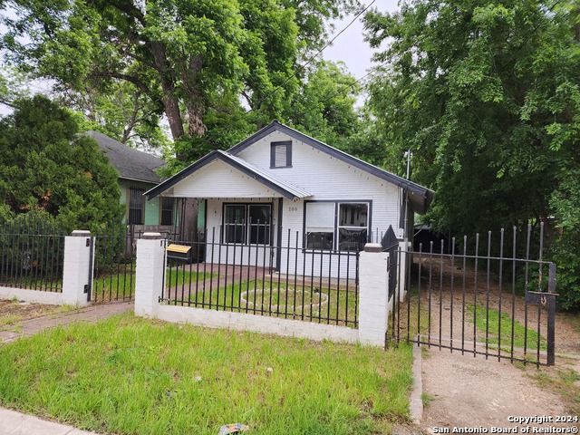 Details for 106 Regina St, San Antonio, TX 78223