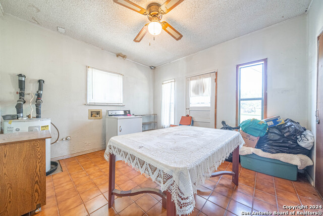 Listing photo id 22 for 640 Houston Ave N