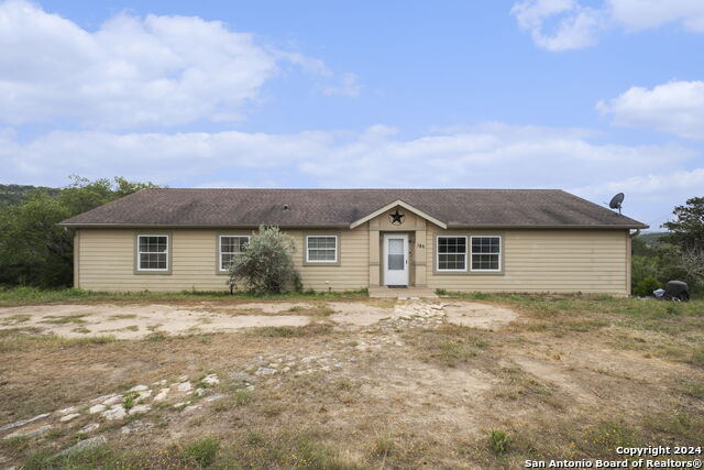 Details for 185 County Road 2709, Mico, TX 78056