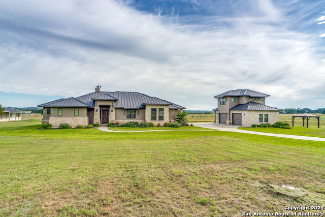 Details for 122 Scheele Rd, Boerne, TX 78015