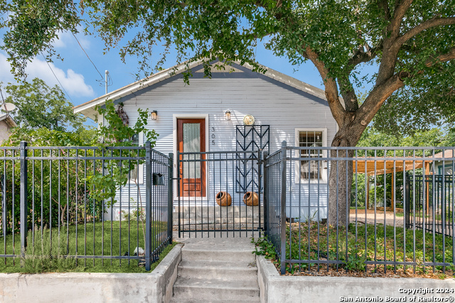 Details for 305 Keller Street, San Antonio, TX 78204