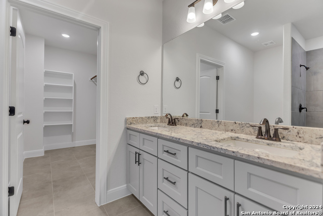 Image 17 of 28 For 600 Park Circle