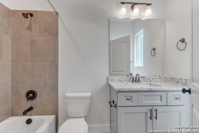 Image 24 of 28 For 600 Park Circle