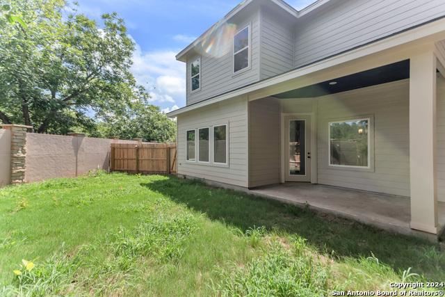 Image 27 of 28 For 600 Park Circle