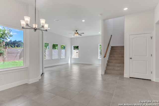 Image 9 of 28 For 600 Park Circle