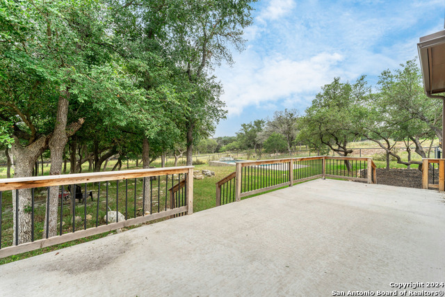 Image 40 of 41 For 5693 Comal Vista